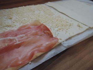 Puff paste pillows preparation