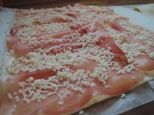 Puff paste pillows preparation